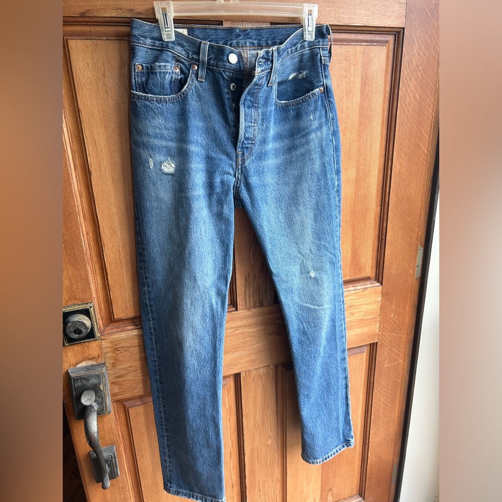 Levi’s 501’s vintage 90’s fit straight leg jeans size 27